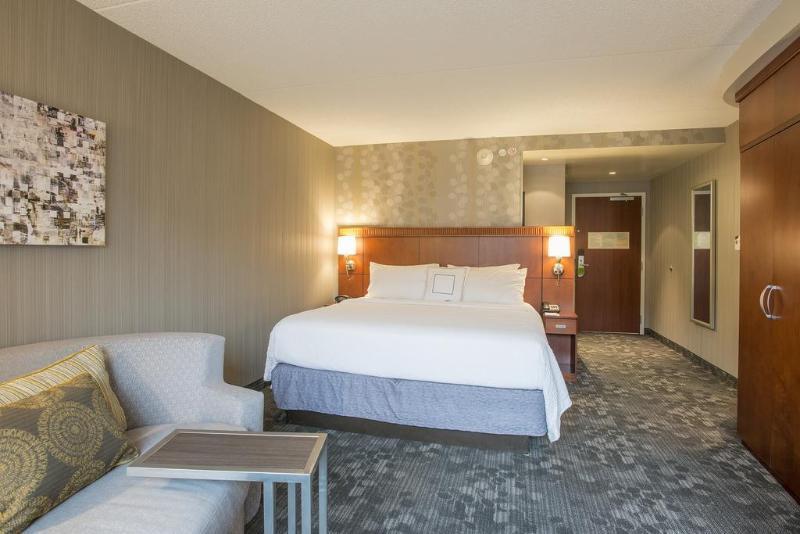 Courtyard Cincinnati North At Union Centre West Chester Esterno foto