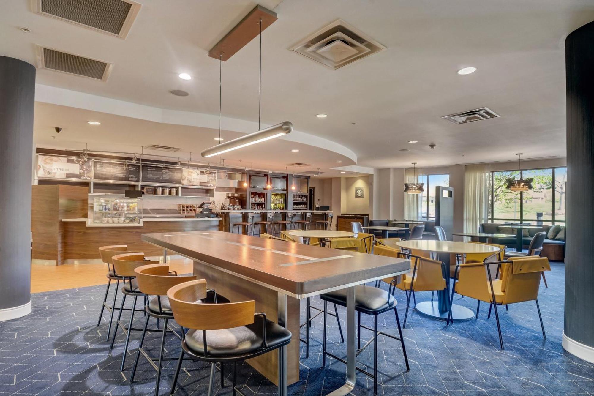 Courtyard Cincinnati North At Union Centre West Chester Esterno foto